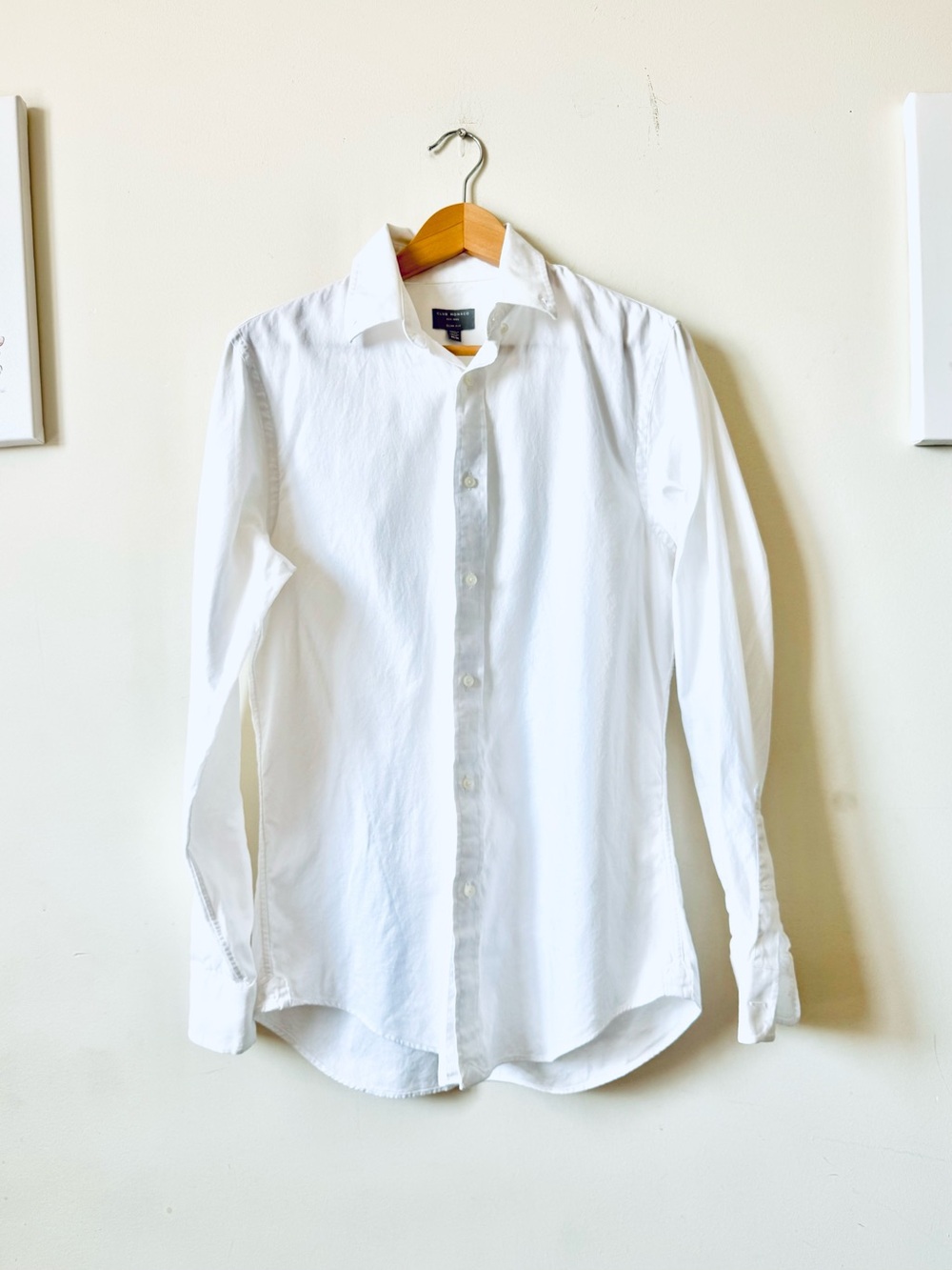Club Monaco Sz M Slim Fit White Button Down Shirt 100% Cotton Twill Thick